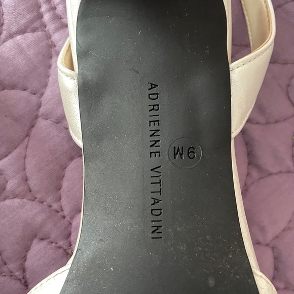 Adrienne Vittadini Champagne Slingback Heels w/ Pearl Embellishment - Picture 4 of 6